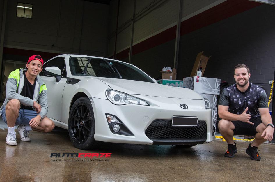 TOYOTA 86 OX820 FLAT BLACK